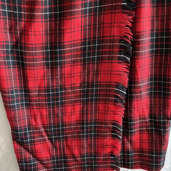 Vintage Rafaella Wool Maxi Red Tartan Plaid Wrap Skirt Size 8 Fringe Blanket - Picture 4 of 10